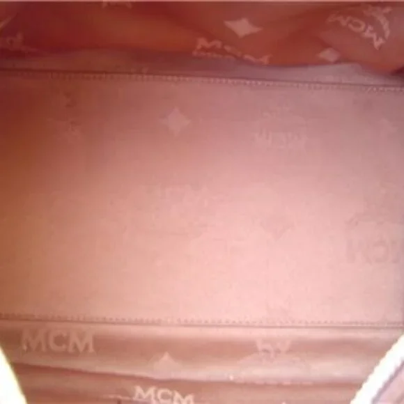 AUTHENTIC MCM COGNAC SIGNATURE LEATHER SMALL SATCHEL WITH KEYCHAIN EUC - Picture 15 of 16